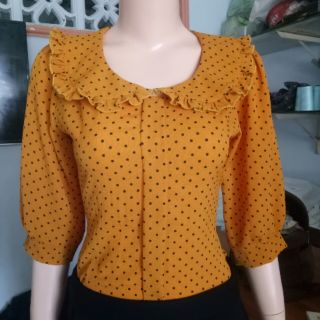 Áo nữ chấm bi cổ  bèo lá tay lỡ