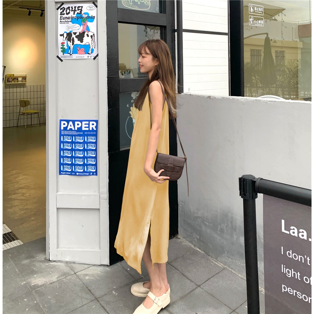 Đầm Maxi Hai Dây Xẻ Tà Màu Trơn Thời Trang Mùa Hè | BigBuy360 - bigbuy360.vn