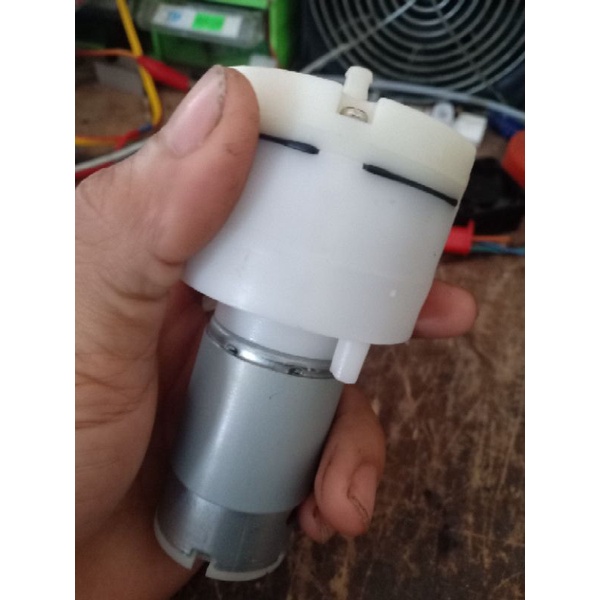 Máy sủi oxi,hút chân không 12v