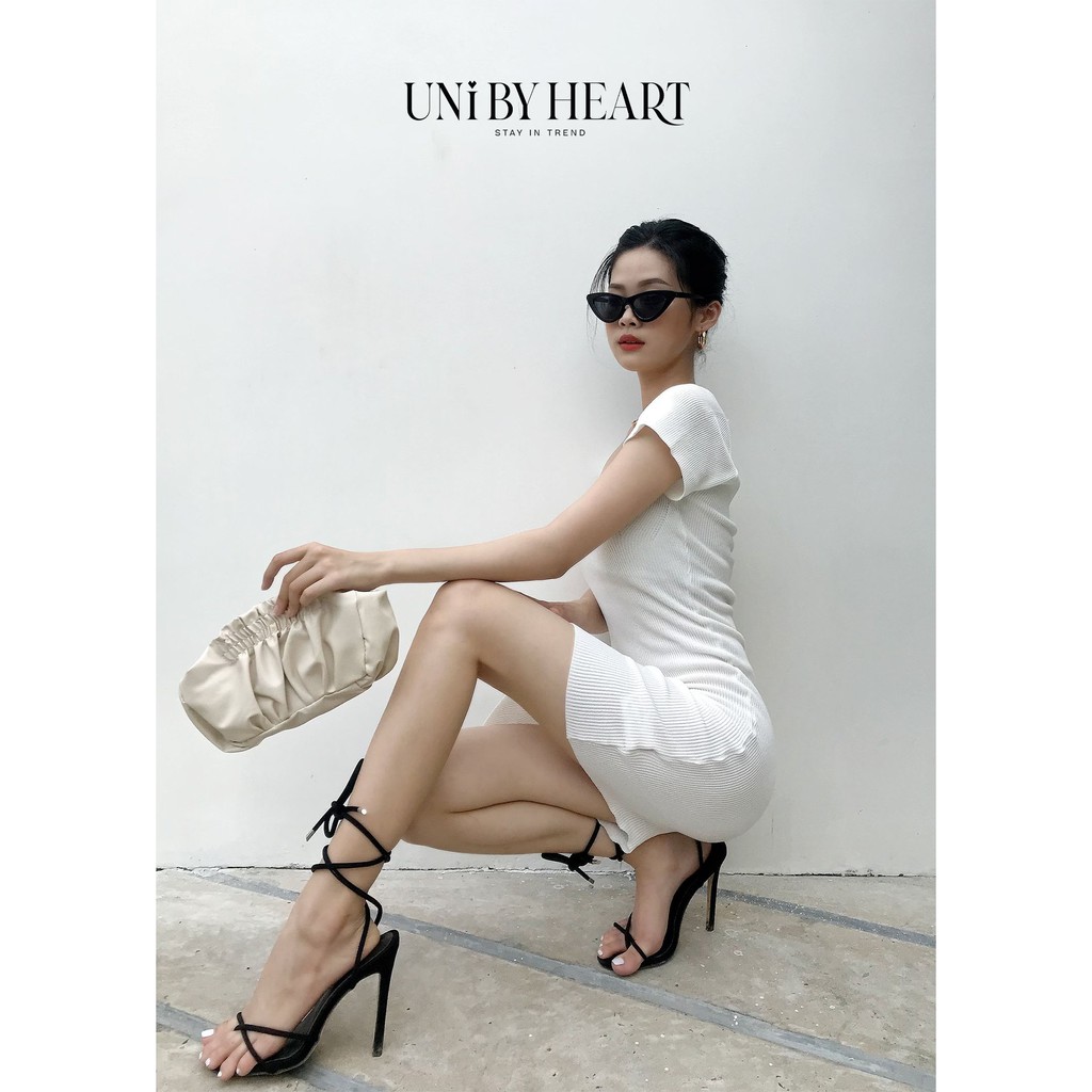 [Mã SKAMA06 giảm 8% tối đa 50K đơn 250K] Váy trễ vai nữ Lisa Dress VBD016 ôm body, vải len tăm co giãn - Uni By Heart | BigBuy360 - bigbuy360.vn