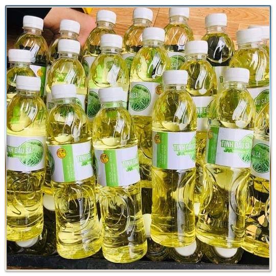Tinh dầu sả, tinh dầu xả nguyên chất giúp thơm phòng, khử khuẩn, đuổi muỗi,.. được chưng cất thủ công tại Lai Châu