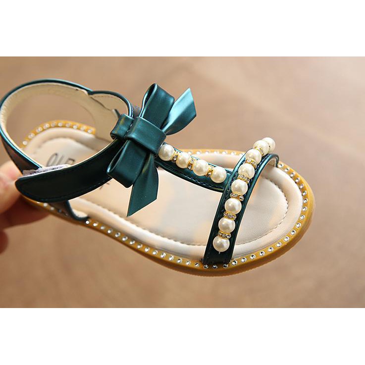 Sandal ngọc đá cực xinh bé gái