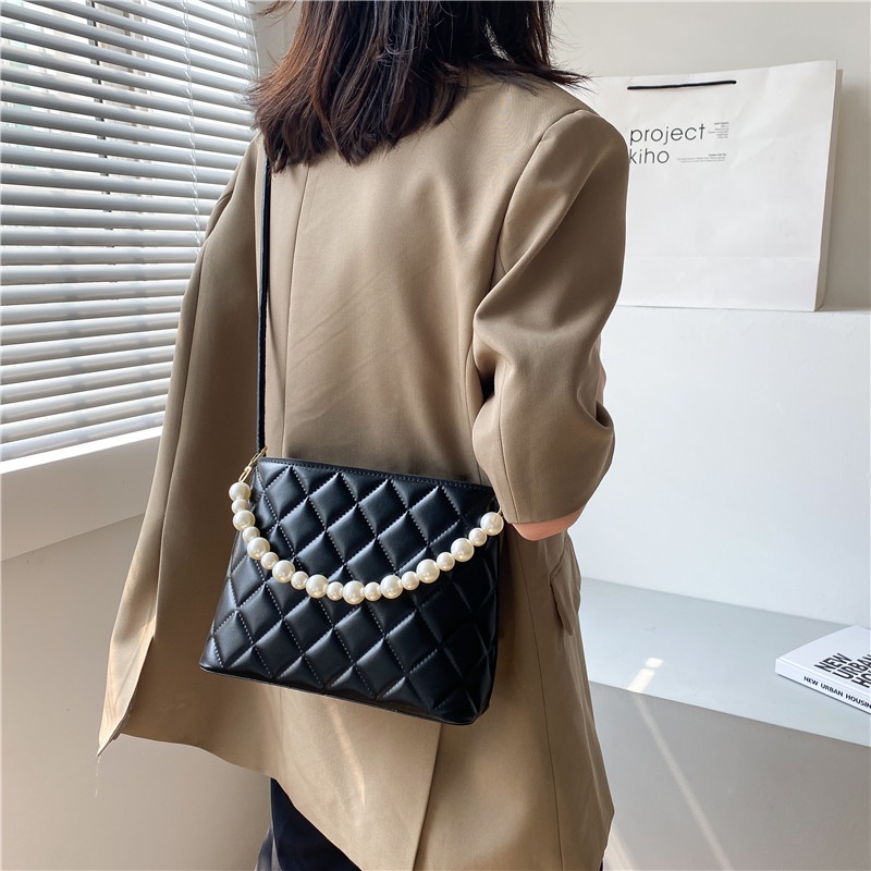 Túi Đeo Chéo Nhỏ Đính Ngọc Trai Thời Trang Mùa Hè Cao Cấp Phổ Biến