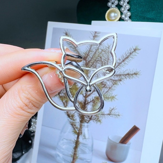 Trâm Cài Áo Hình Con Cáo Thời Trang Cho Nữ