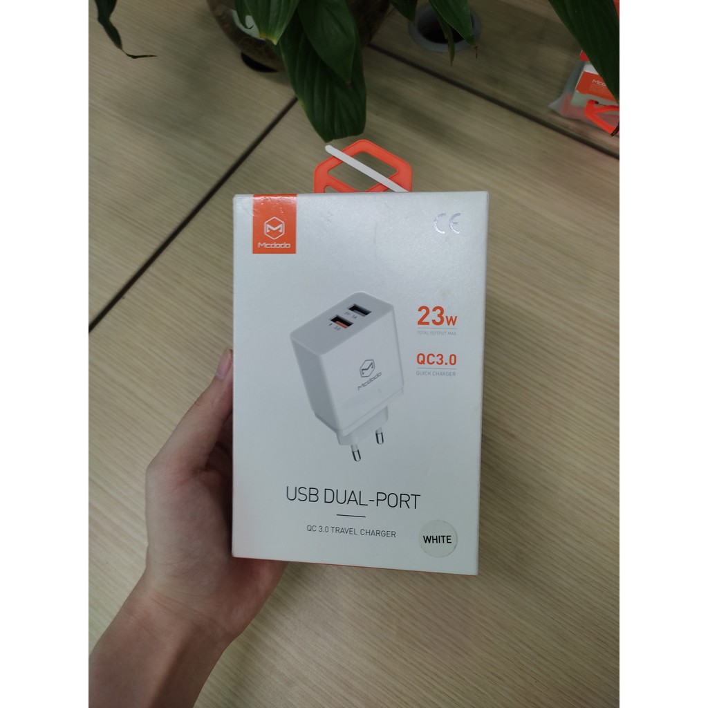 Củ sạc nhanh Mcdodo QC3.0 + 1A chính hãng dùng cho iphone, Adroid