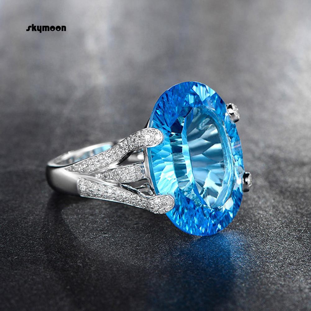 Nhẫn đính đá Topaz nhân tạo sang trọng cho phái nữ