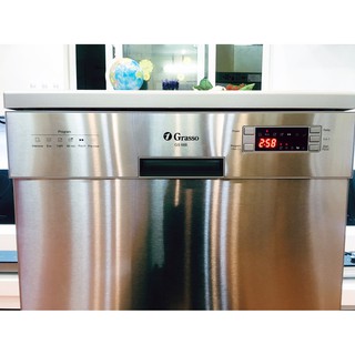 Máy rửa bát Grasso GS 688