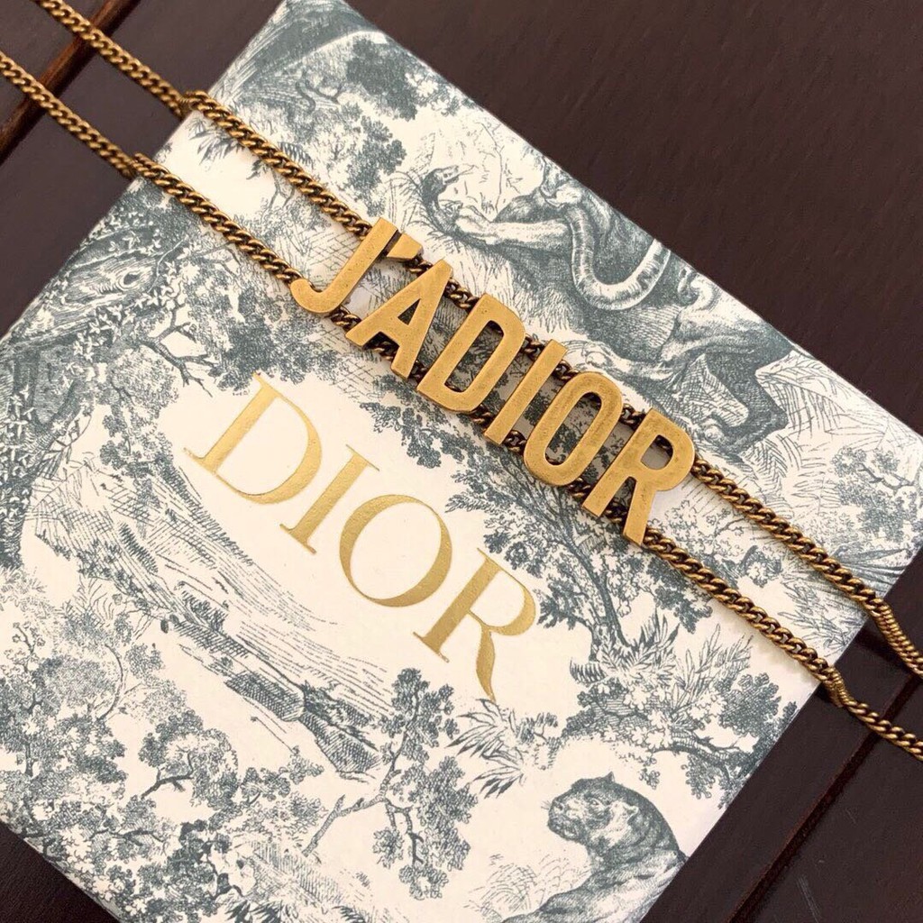 Vòng cổ bằng đồng mặt logo Jadior thời trang