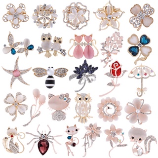 High-end Opal Brooch Fashion Exquisite Rhinestone Brooch Animal Plant Brooch Korean version Popular Accessories Unisex