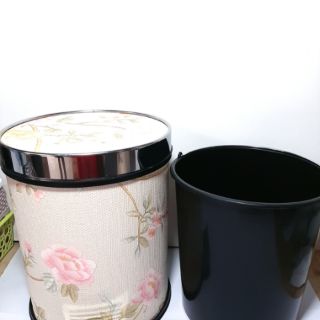 Thùng rác, bật rác gấm đẹp