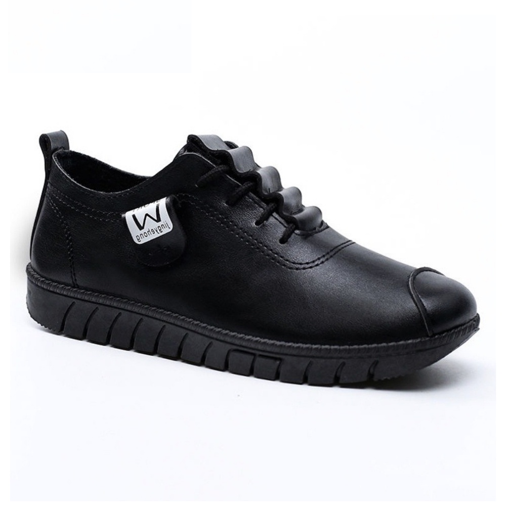 Giày thể thao nữ GODLSNEAKER B93 đen