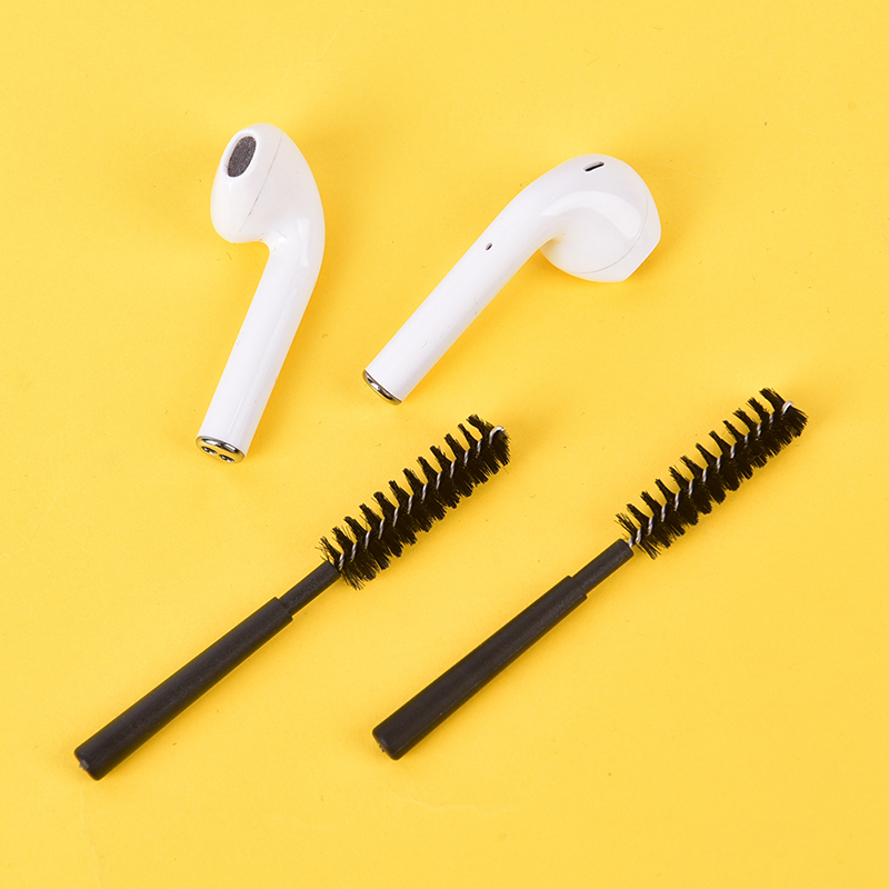 1 Dụng Cụ Vệ Sinh Tai Nghe Airpod Pro 2