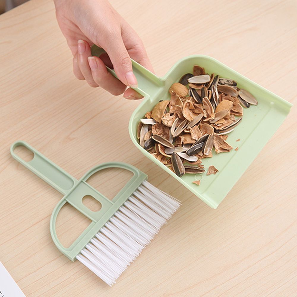 Bộ Chổi Và Ky Hốt Rác nhỏ Nhiều Màu cho Bàn Phím Máy Tính Gia Đình
