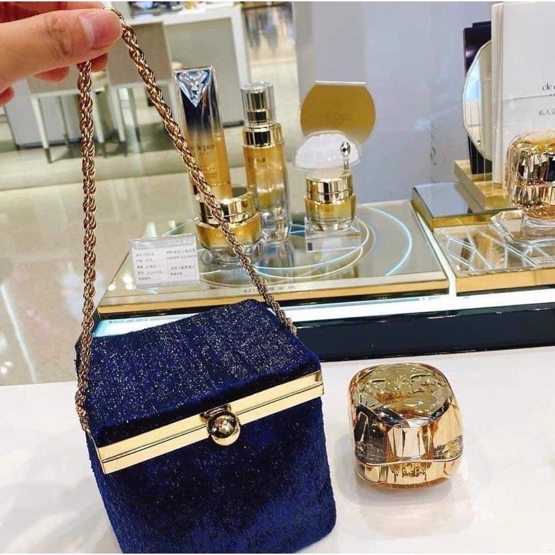 [Mã SKAMLTSM9 giảm 10% đơn 99K] Túi Clutch Cle De Peau