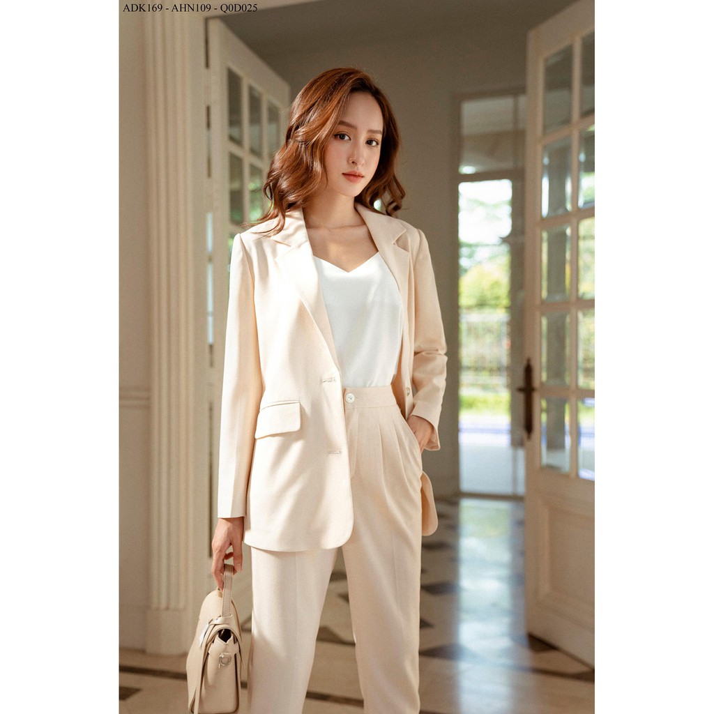 Áo blazer cổ ve 2 khuy dọc túi cơi nắp TIIN STORE ADK169