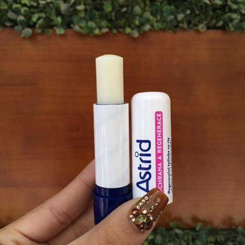 Son Dưỡng Môi Mỡ Hươu ASTRID