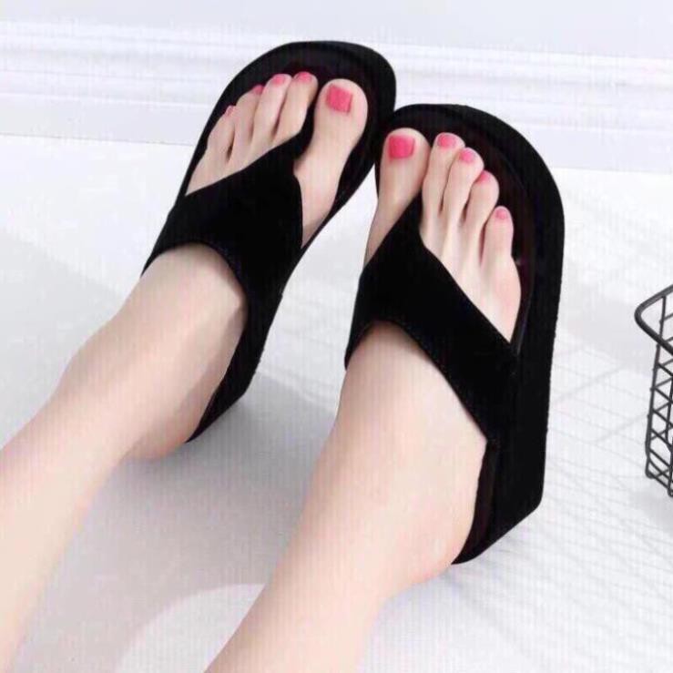 Dép kẹp đế xuồng