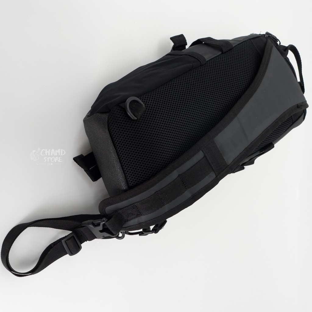 Túi chéo Super Dry Crossbody Sling Bag , màu đen all black, hình thật