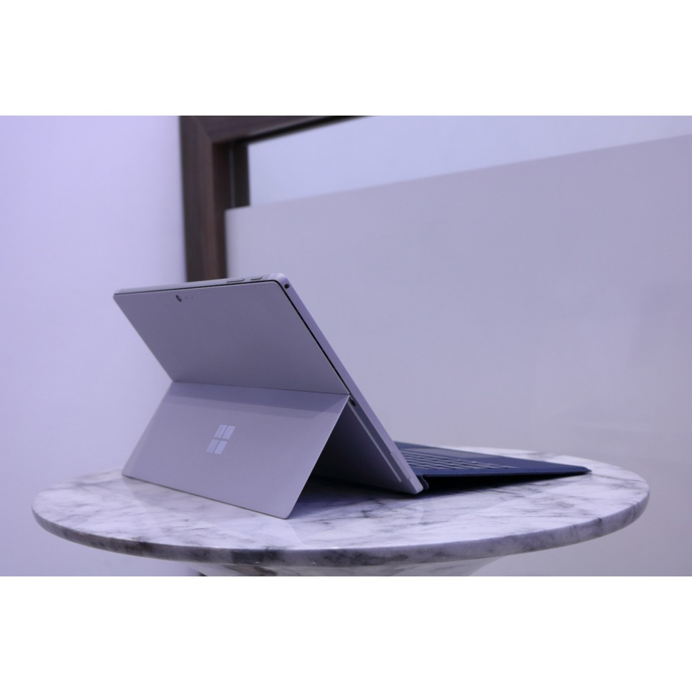 Laptop 2 trong 1 Surface Pro 6 Intel core i7, Ram 16GB, 512GB SSD (Bạc, Đen) - Chính hãng | BigBuy360 - bigbuy360.vn