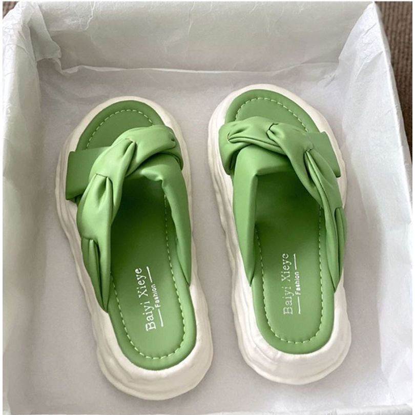 Dép Sandal Đế Dày Chống Trượt Phong Cách Mới Thời Trang Mùa Hè Dành Cho Nữ