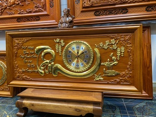 Tranh đồng hồ gỗ hương