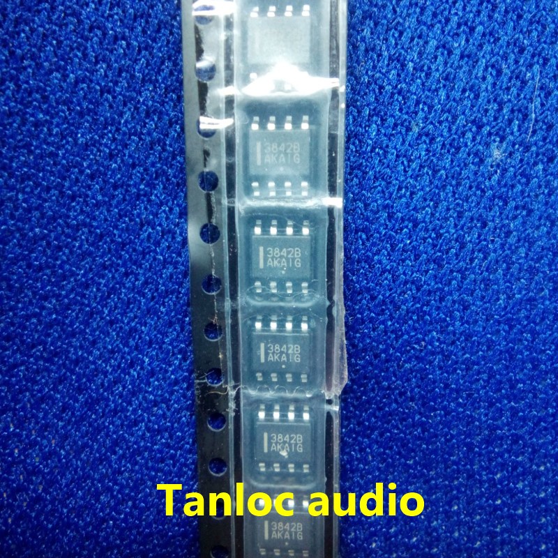 IC dao động UC3842