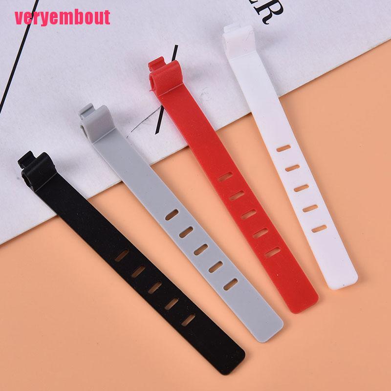 Bộ 2 Kẹp Giữ Dây Cáp / Tai Nghe / Dây Sạc Điện Thoại Bằng Silicon