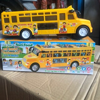 🚌🚌 Xe buýt trường học chạy pin - Đồ khuyến mãi từ sữa Nutifood 🚌🚌