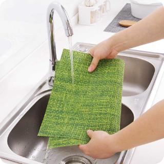 Simple Waterproof Insulation Mat Food Dining Table Kitchen Tableware
