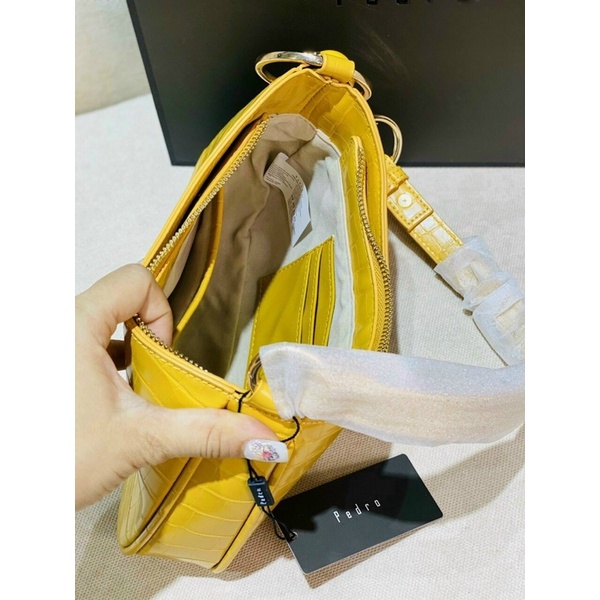 Túi kẹp nách hot trend Pedro