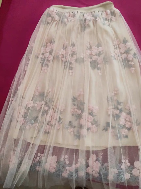 Chân váy maxi voan lưới thêu hoa sang chảnh loại 1 (sẵn hàng) | BigBuy360 - bigbuy360.vn