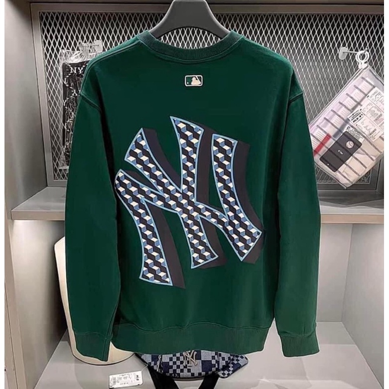 Áo MLB hoạ tiết 3D