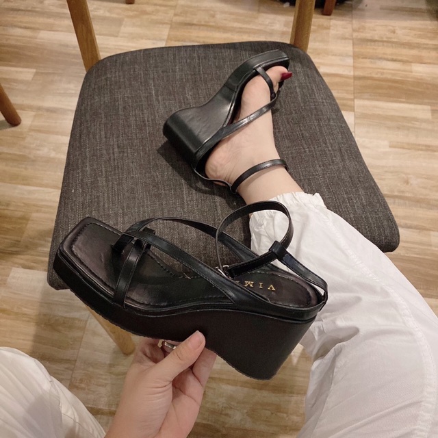 (MỚI) GIÀY SANDAL XỎ NGÓN ĐẾ XUỒNG KIỂU MỚI ĐỘC LẠ