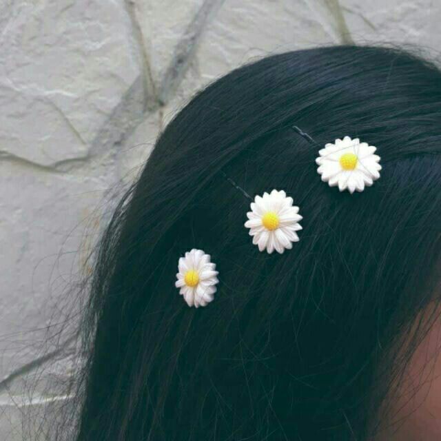 Kẹp tóc hoa cúc