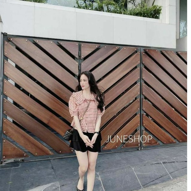 Áo sơ mi kẻ caro ngắn tay dáng suông