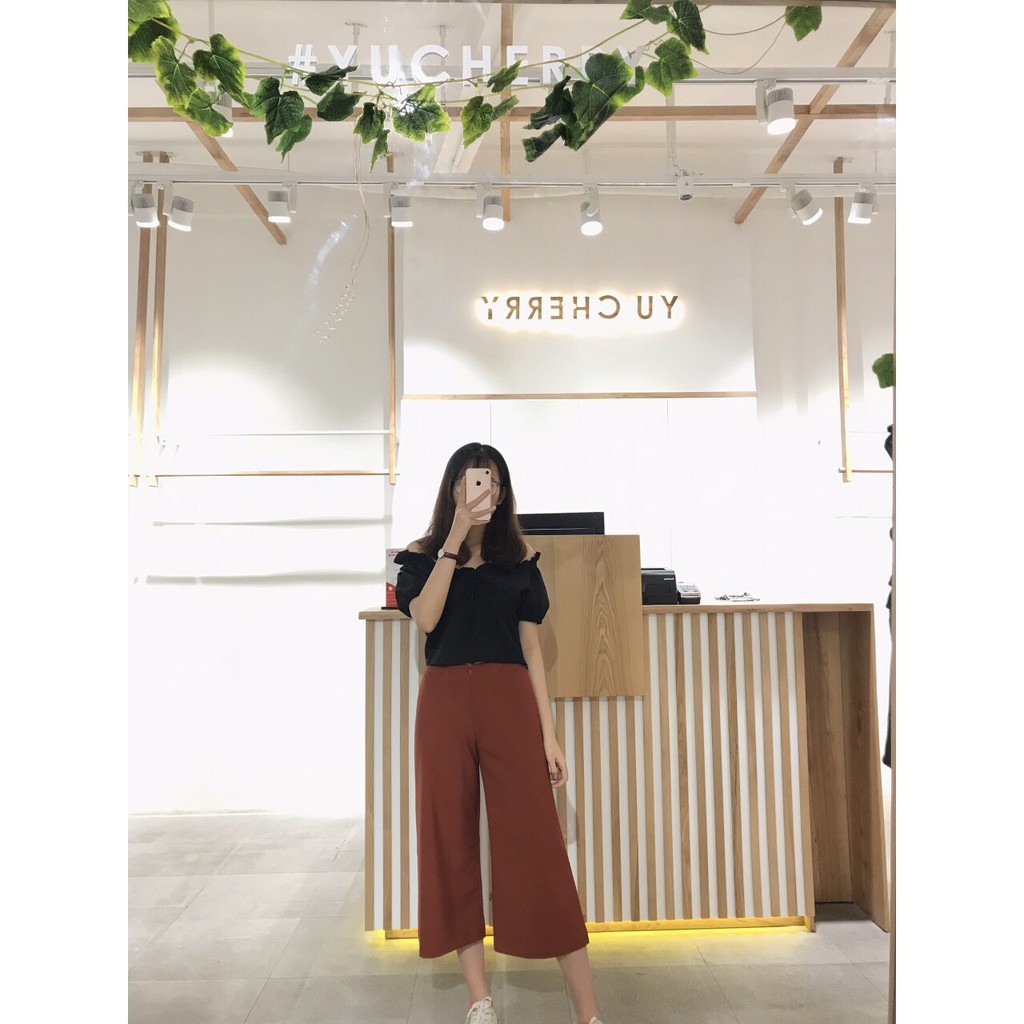 YU CHERRY | Quần nữ ống loe Pleated Flared Trouser YQ003