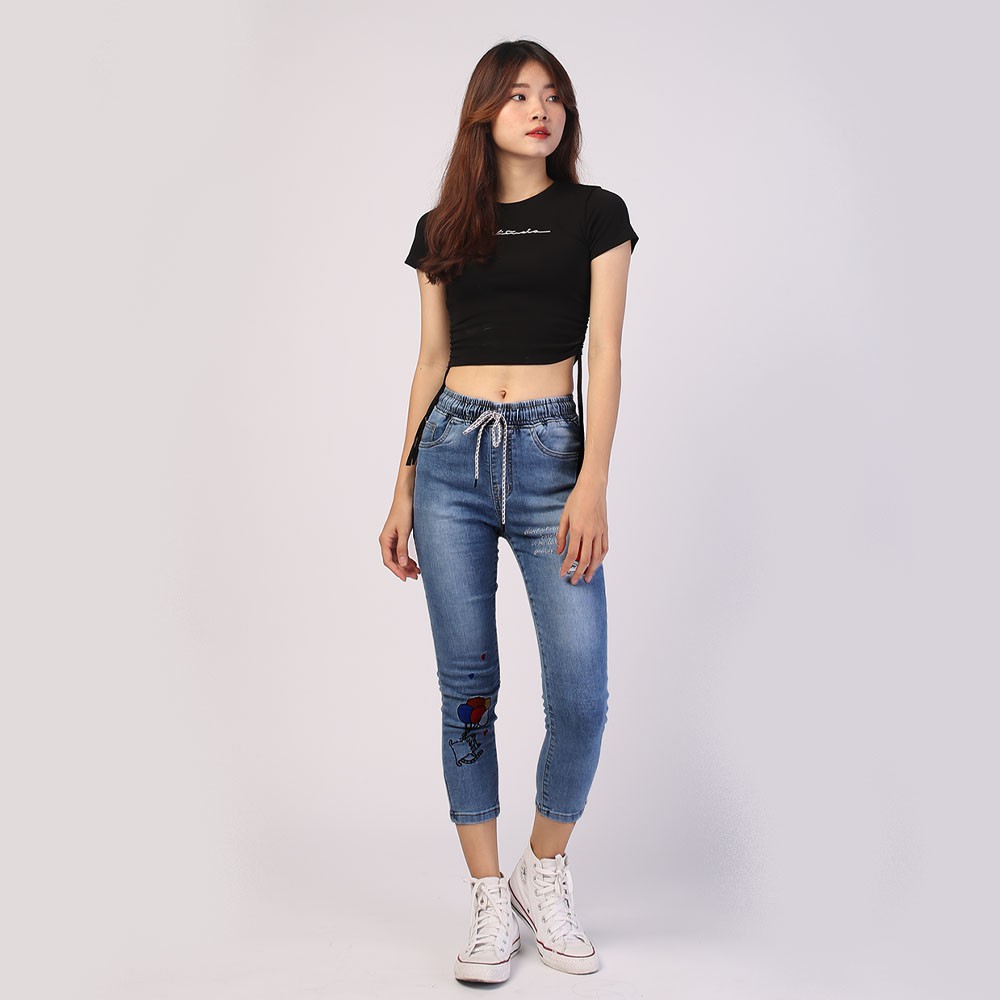 Quần jeans nữ lưng thun SAIGONJEAN thêu cô gái QD021 - Quần bò 9 tấc lưng thun