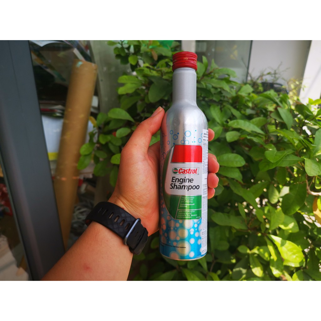 Dung Dịch Súc Rửa Động Cơ Ô Tô Castrol Engine Shampoo 300ml