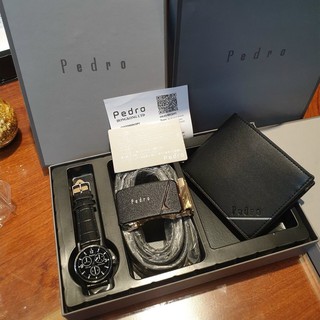 Set 3 món (1 ví, 1 đây nịt, 1 đồng hồ) Hàng Fullbox Kèm Thẻ Đầy Đủ