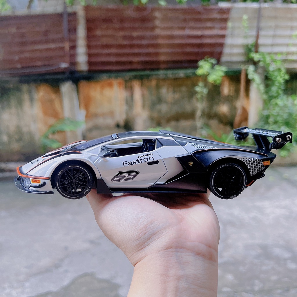 Xe mô hình Lamborghini Essenza SCV12 1:24 Jinjifang