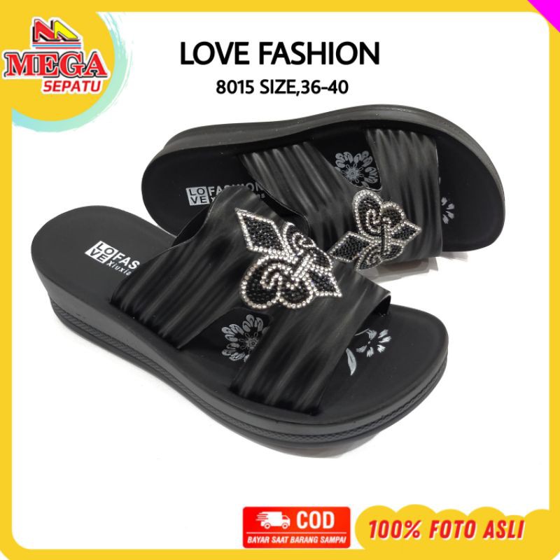 Giày Sandal Màu Đen Thời Trang Mới Nhất Cho Nữ 8015