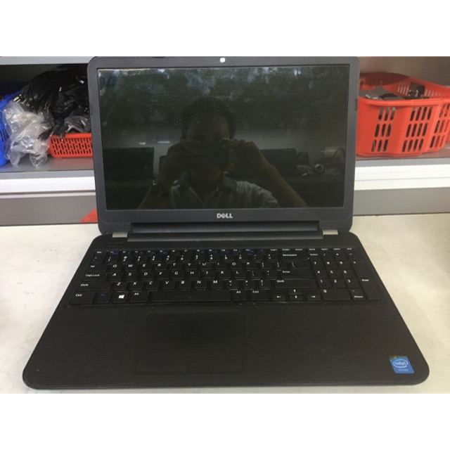Laptop Dell Inspirion 3531 - CPU intel N2830 @ 2.16G - Dram 4G - Ổ cứng SSD 60G + HDD 500G - Màn hình 15.6 LED HD
