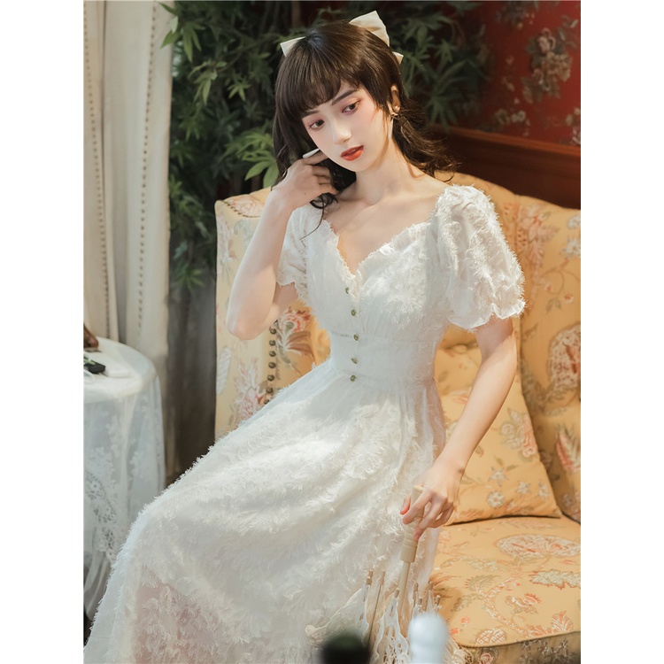 Váy vintage , nàng thơ mang phong cách cổ điển công chúa kiểu Pháp cho các cô nàng mua về để chụp ảnh sống ảo.