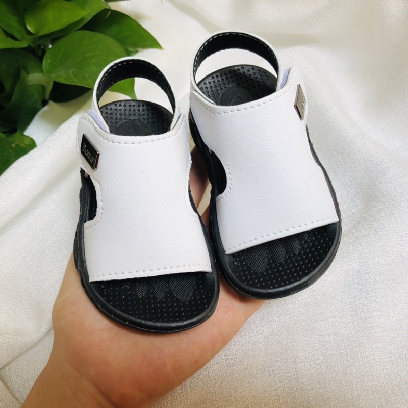 Dép sandal bé trai dép sandal đi học  A11
