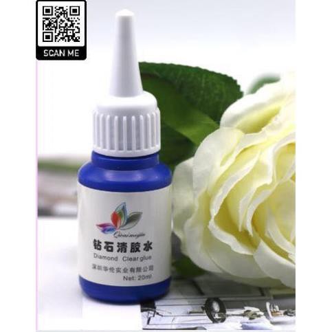 Nước sáng đá xanh