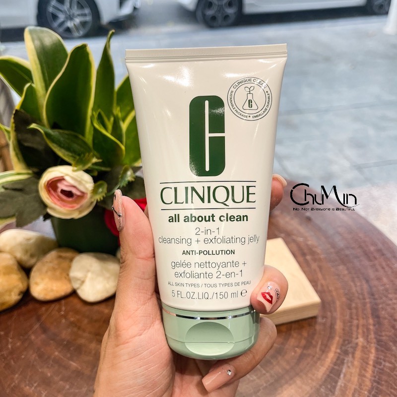 Sữa Rửa Mặt Tẩy Da Chết Clinique 2in1 Cleansing + Exfoliating Jelly 150ml
