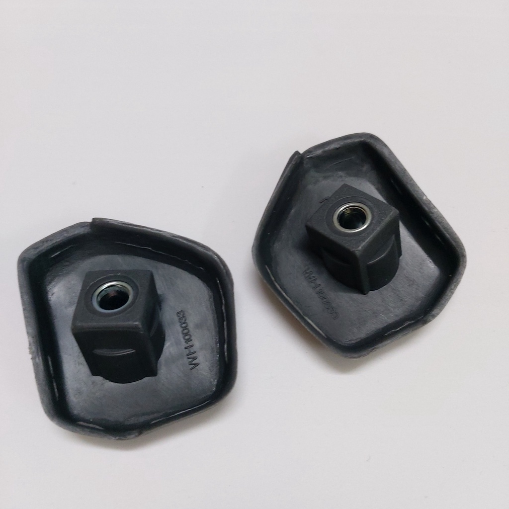 Nhựa ốp chụp gác chân sau Spacy 125 nhật ( cặp )