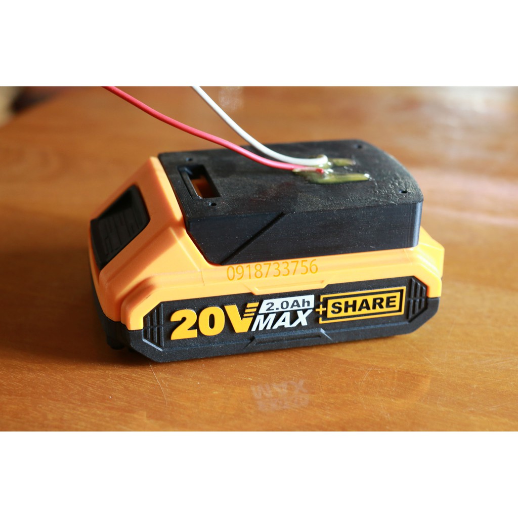 Đế chuyển pin INGCO TOTAL 20v Max share đã có tiếp điểm