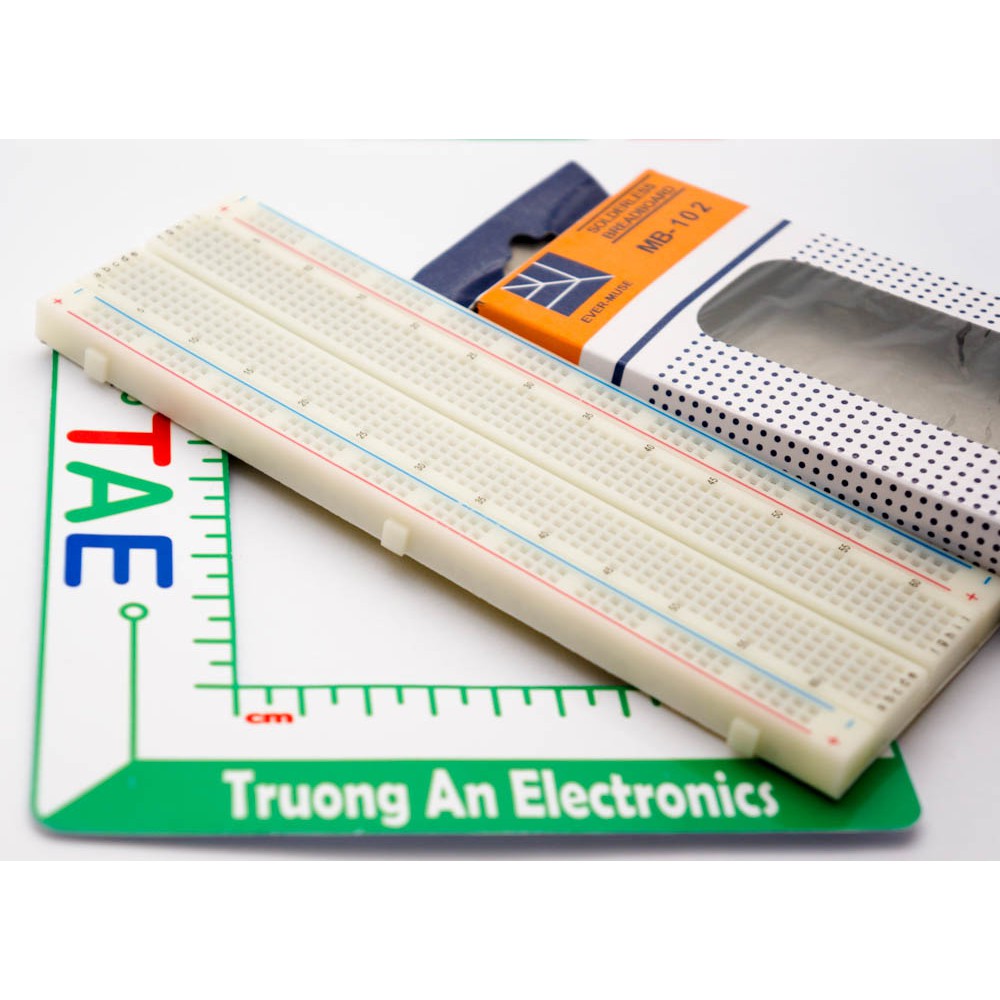 Breadboard MB-102