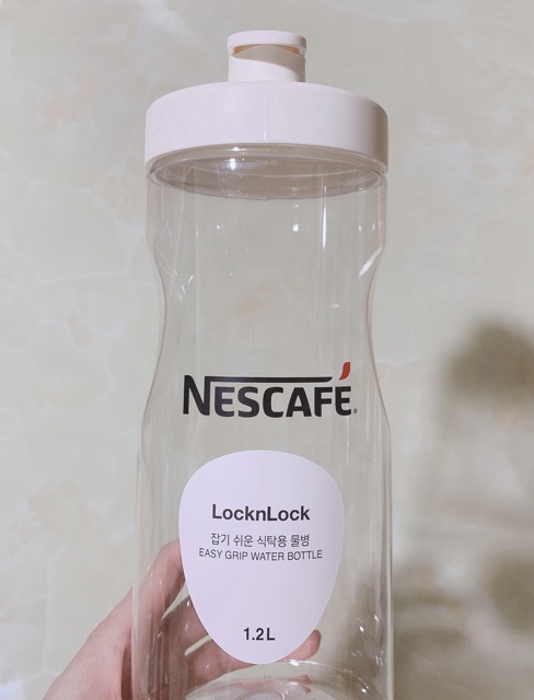 Bình nước cao cấp Lock&Lock 1.2L của Nescafe